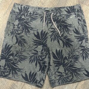 Hollister Gray Palm Leaf Print Beach Style Sweat Shorts